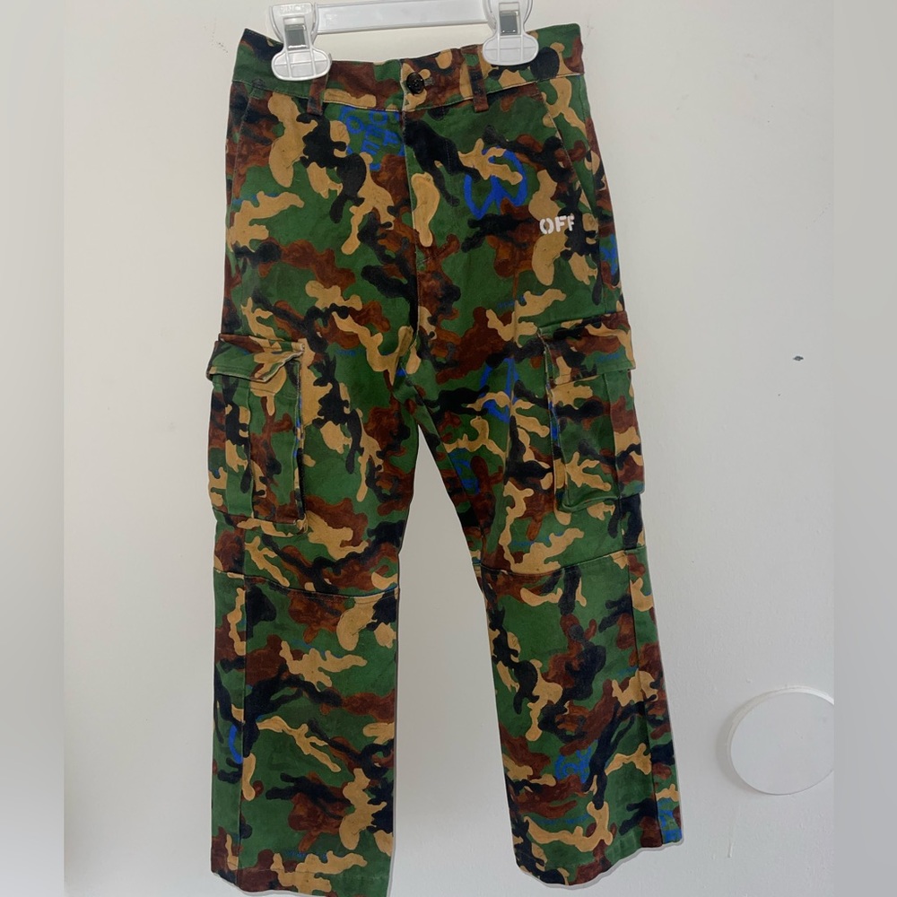 100% AUTHENTIC KIDS OFF-WHITE CARGO PANTS SIZE 7!!